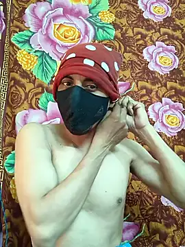 Seducing couple online show from February 5, 9:14 am