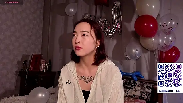 OdetteBiddy online show from February 13, 8:27 pm