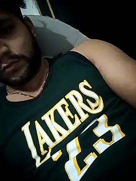 Kartikkartik8595 online show from November 28, 9:39 pm