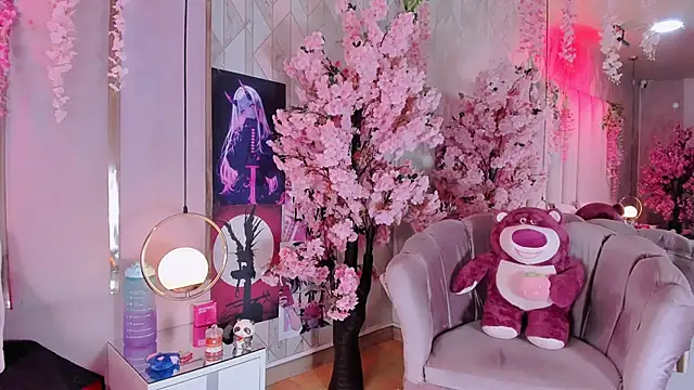 EmmaWilliam1 online show from March 2, 5:19 am