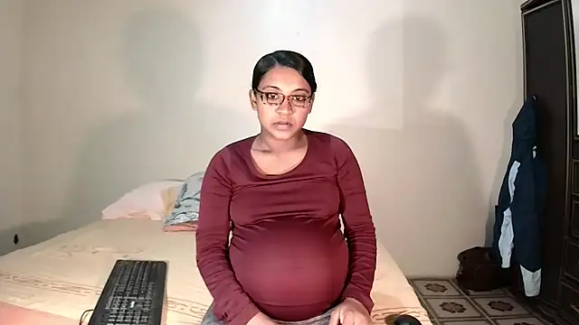 indiansweetflava online show from May 15, 4:30 am