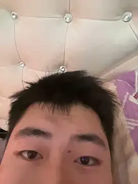 123a B online show from April 1, 3:40 am