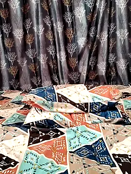 Lalitha-1995 online show from February 15, 6:10 am