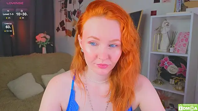 JoyceJones online show from November 10, 7:13 pm