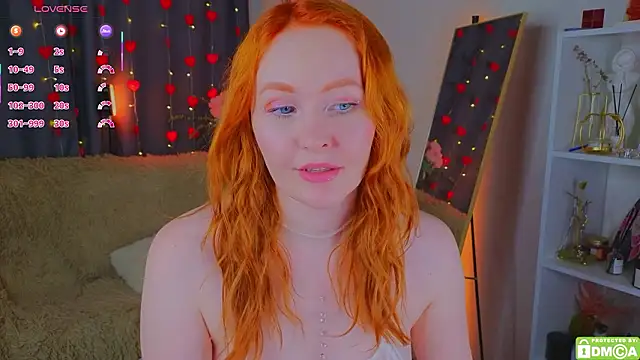 JoyceJones online show from February 17, 8:37 pm