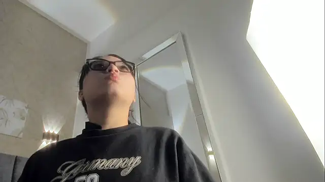 Lunaa bellaa online show from March 11, 7:42 pm