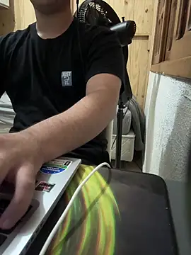 Snapshot of Brinquedo-da-zoe chatting on March 10, 10:09 am Brinquedo-da-zoe online show from March 10, 10:09 am