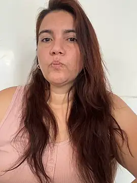 Snapshot of sweetdulcexxx chatting on June 17, 2:07 pm sweetdulcexxx online show from June 17, 2:07 pm