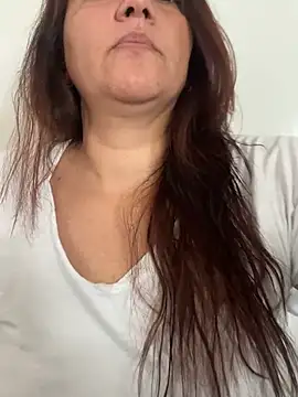 Snapshot of sweetdulcexxx chatting on June 24, 5:23 pm sweetdulcexxx online show from June 24, 5:23 pm