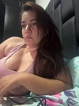Snapshot of sweetdulcexxx chatting on July 15, 12:49 am sweetdulcexxx online show from July 15, 12:49 am