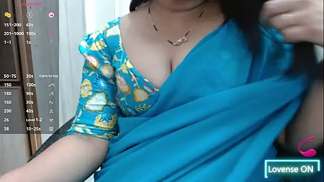Snapshot of Anushka134 chatting on July 30, 7:13 pm Anushka134 online show from July 30, 7:13 pm