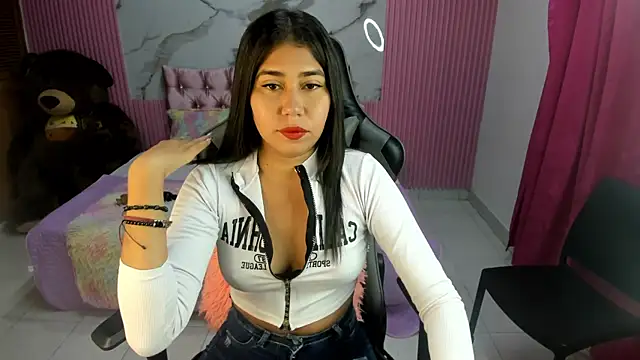 Mindy 19 online show from September 9, 10:48 am