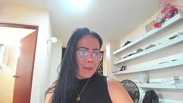 AlicePipper online show from June 30, 8:32 pm