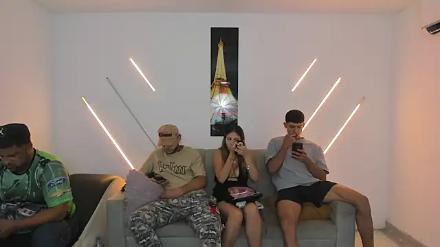 Snapshot of brutal_sex_room2k chatting on February 6, 1:14 pm brutal sex room2k online show from February 6, 1:14 pm