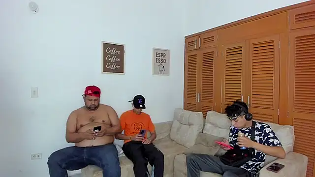 Snapshot of brutal_sex_room2k chatting on February 8, 12:52 pm brutal sex room2k online show from February 8, 12:52 pm