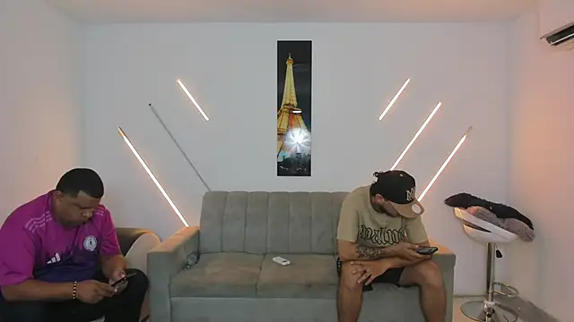 Snapshot of brutal_sex_room2k chatting on February 12, 1:06 pm brutal sex room2k online show from February 12, 1:06 pm