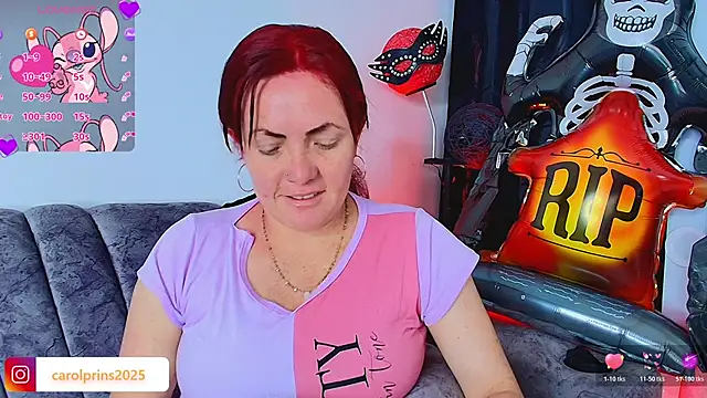 Snapshot of carolinhe_ chatting on October 23, 7:56 pm carolinhe online show from October 23, 7:56 pm