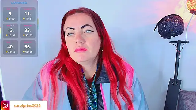 Snapshot of carolinhe_ chatting on November 12, 11:54 am carolinhe online show from November 12, 11:54 am