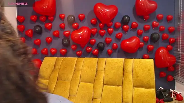 KendraaSimons online show from February 16, 7:54 pm