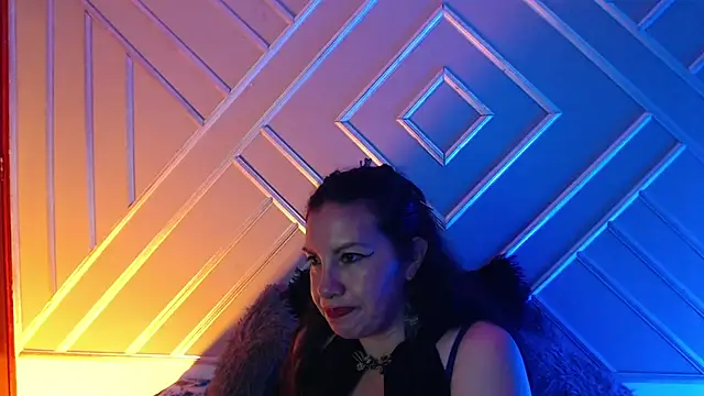 sashabluex online show from February 1, 12:09 am