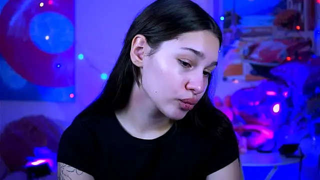 Snapshot of KimClarks_ chatting on September 20, 5:03 pm KimClarks  online show from September 20, 5:03 pm