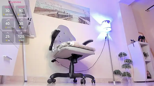 Snapshot of anastacya_ chatting on March 12, 12:44 pm anastacya online show from March 12, 12:44 pm