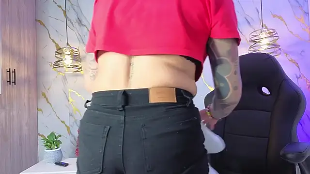 Scaarlettfox online show from March 29, 7:36 pm