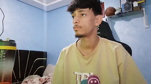 Dark DesireX online show from April 1, 2:03 pm