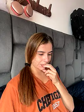 AllieYourGirl online show from November 15, 4:47 pm