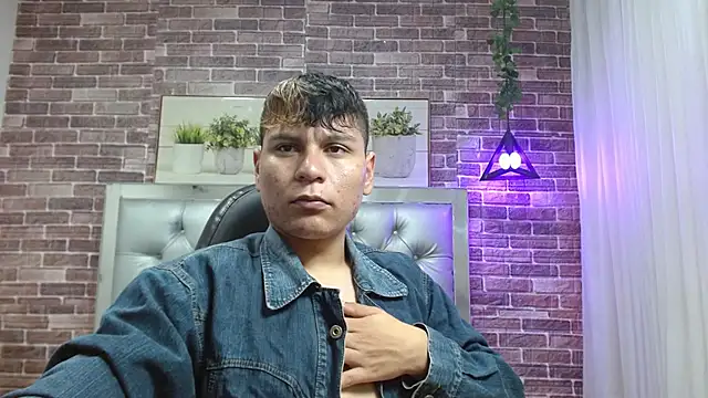 dondanys online show from October 9, 7:56 pm