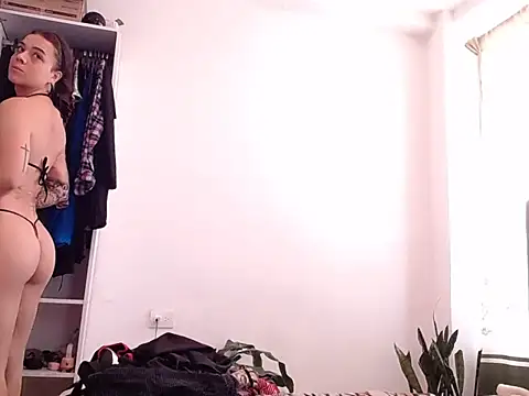 saara johnson496 online show from March 16, 1:26 pm