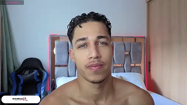 orionblaze69  online show from October 25, 8:36 pm