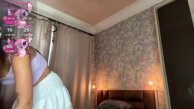 Snapshot of LoraDavi chatting on July 16, 7:36 am LoraDavi online show from July 16, 7:36 am