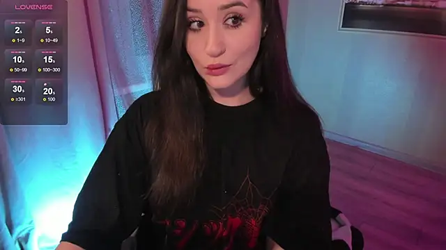 Sserendipityy online show from March 1, 4:14 am