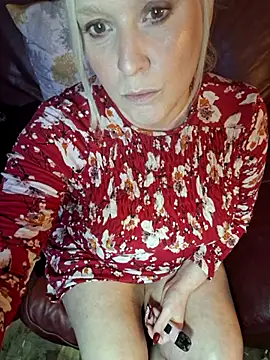 Bouncy-Bella28X online show from February 24, 2:04 pm