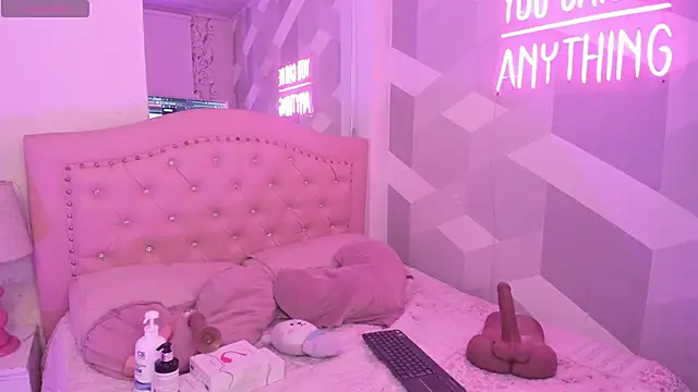 BiancaShermann online show from February 6, 8:12 pm