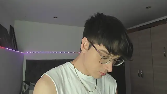 stevve 14 online show from June 7, 11:41 pm