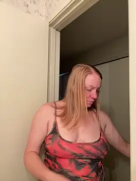 ChiliRoja online show from October 26, 5:35 am