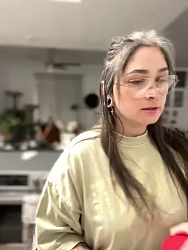 Snapshot of Alix_Valentine chatting on February 27, 5:02 pm Alix Valentine online show from February 27, 5:02 pm