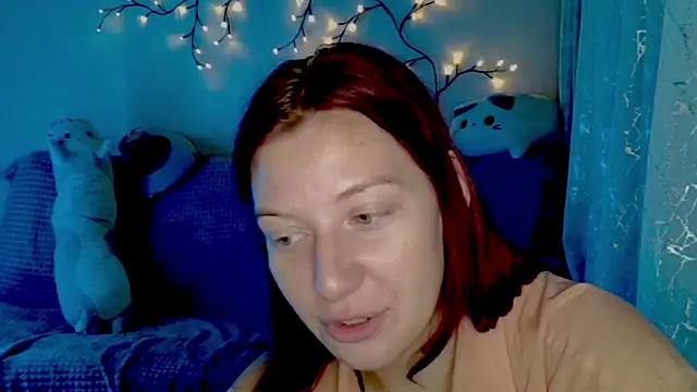 Lily Ember online show from January 31, 7:11 pm