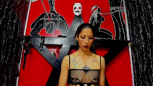 damian and tiana online show from February 17, 4:42 am