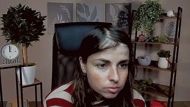 MartaEdams online show from November 10, 6:12 am