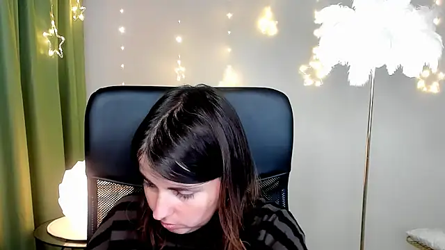 MartaEdams online show from December 23, 6:11 am