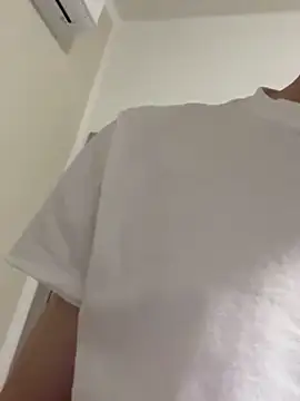 Snapshot of mario231197 chatting on February 21, 2:01 am mario231197 online show from February 21, 2:01 am