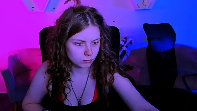 foxy tease  online show from November 25, 10:10 pm