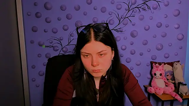 foxy tease  online show from February 4, 8:14 pm