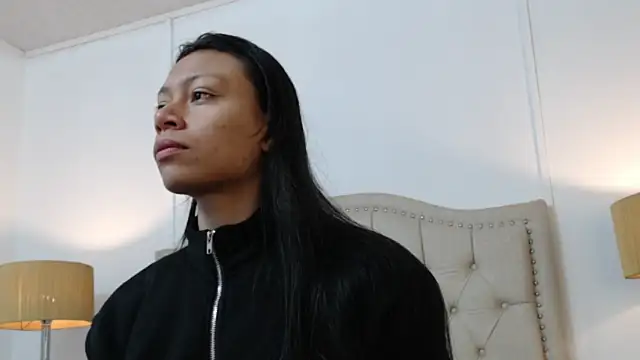AllyPretty- online show from July 4, 10:21 am