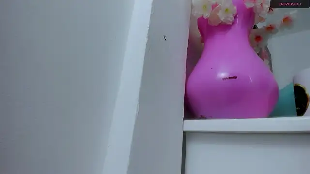 eimy skinny  online show from October 30, 7:03 pm