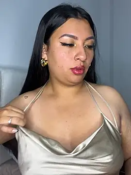 Snapshot of Issa_Santana chatting on July 11, 4:10 pm Issa Santana online show from July 11, 4:10 pm