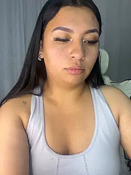 Snapshot of Issa_Santana chatting on July 18, 8:34 pm Issa Santana online show from July 18, 8:34 pm